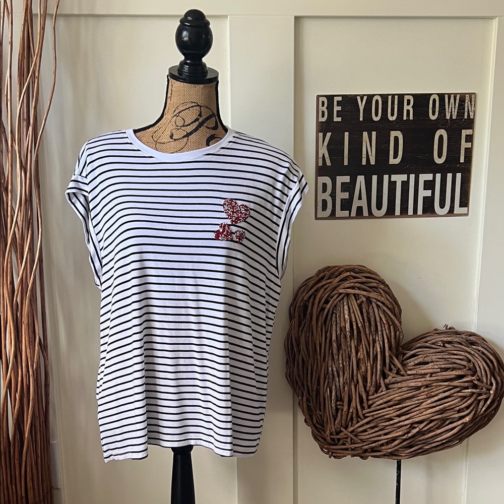 Striped White and Black Women's Top